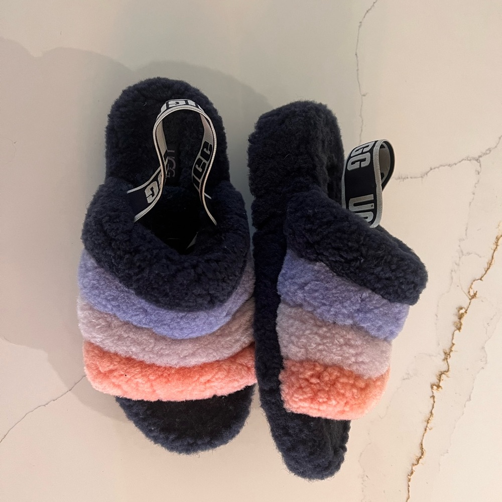 Multicolor ugh slippers
